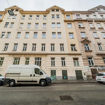 Zeus Design Mini Apartment Erlach #10 Vienna Luaran gambar